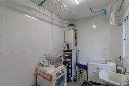 Casa para alugar com 236m², 2 quartos e 2 vagasÁrea de Serviço