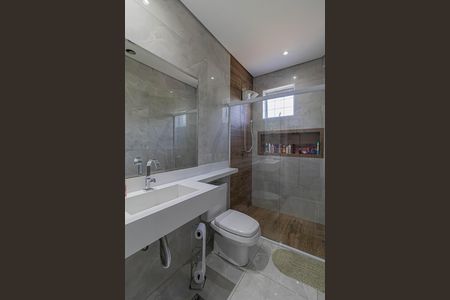 Casa para alugar com 236m², 2 quartos e 2 vagasBanheiro Suíte