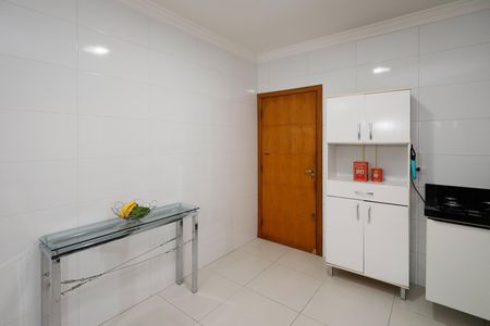 Casa à venda com 220m², 3 quartos e 2 vagasCozinha 