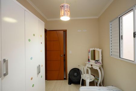 Suíte 1 de casa à venda com 3 quartos, 220m² em Parque Vitoria, São Paulo