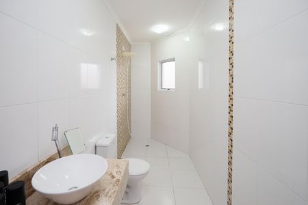 Casa à venda com 220m², 3 quartos e 2 vagasBanheiro da Suíte 3