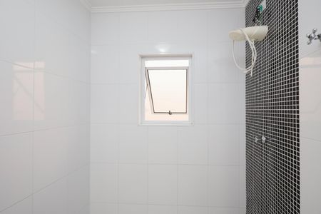 Casa à venda com 220m², 3 quartos e 2 vagasBanheiro da Suíte 2