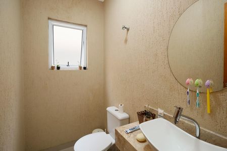 Casa à venda com 220m², 3 quartos e 2 vagasLavabo 1