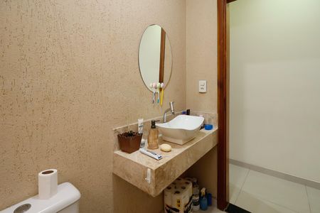 Casa à venda com 220m², 3 quartos e 2 vagasLavabo 1