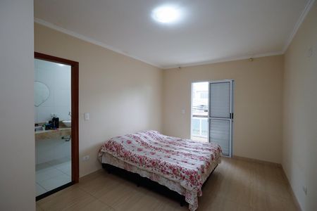Casa à venda com 220m², 3 quartos e 2 vagasSuíte 3