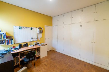 Casa para alugar com 182m², 3 quartos e 2 vagasQuarto 3