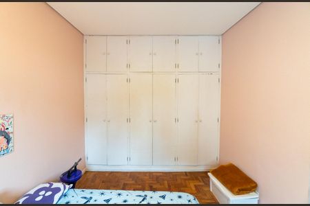 Casa para alugar com 182m², 3 quartos e 2 vagasSuite