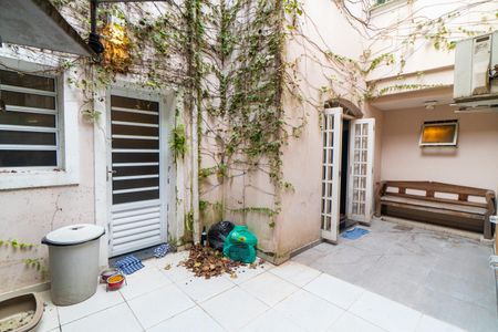 Casa para alugar com 182m², 3 quartos e 2 vagasQuintal