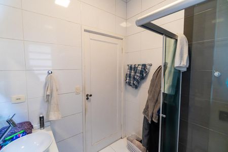 Casa para alugar com 182m², 3 quartos e 2 vagasBanheiro Social