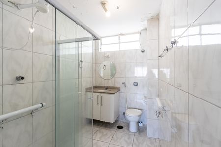 Apartamento à venda com 62m², 2 quartos e 1 vagaBanheiro do Corredor