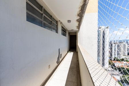 Apartamento à venda com 62m², 2 quartos e 1 vagaCorredor do Andar