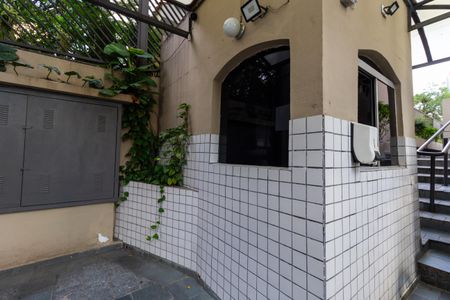 Apartamento à venda com 58m², 2 quartos e 1 vagaPortaria