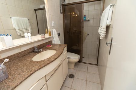 Apartamento à venda com 58m², 2 quartos e 1 vagaBanheiro