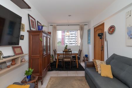 Apartamento à venda com 58m², 2 quartos e 1 vagaSala
