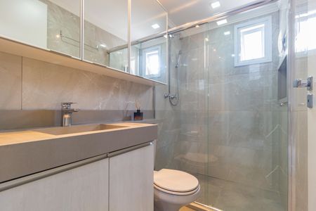 Apartamento à venda com 74m², 3 quartos e 2 vagasBanheiro - Suíte