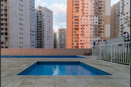 Apartamento à venda com 74m², 3 quartos e 2 vagasPiscina