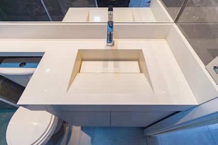 Apartamento à venda com 74m², 3 quartos e 2 vagasDetalhe Banheiro - Social