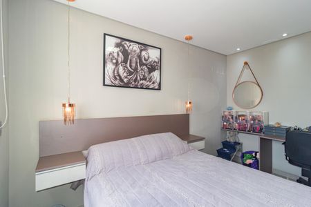 Apartamento à venda com 74m², 3 quartos e 2 vagasQuarto 3 - Suíte