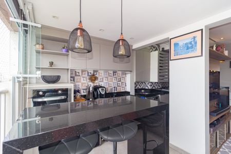 Apartamento à venda com 74m², 3 quartos e 2 vagasVaranda