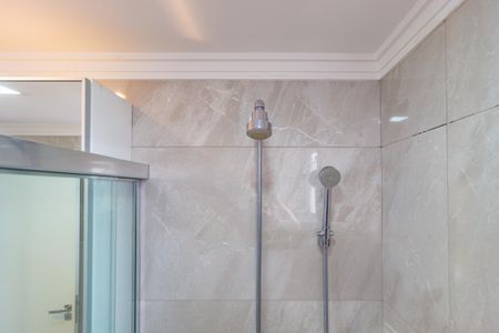 Apartamento à venda com 74m², 3 quartos e 2 vagasDetalhe Banheiro - Suíte