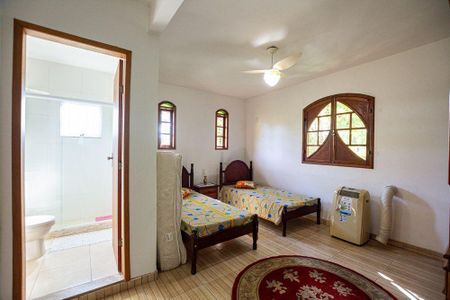 Casa à venda com 2 quartos, 120m² em Várzea das Moças, Niterói