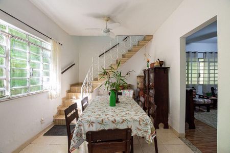 Casa à venda com 2 quartos, 120m² em Várzea das Moças, Niterói