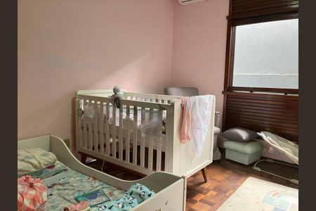 Casa à venda com 4 quartos, 400m² em Jardim Sao Bento, São Paulo