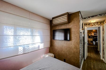 Apartamento à venda com 74m², 2 quartos e 2 vagasSuíte 2