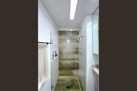 Apartamento à venda com 74m², 2 quartos e 2 vagasBanheiro da Suíte 2