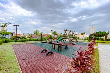 Apartamento à venda com 74m², 2 quartos e 2 vagasÁrea comum - Playground