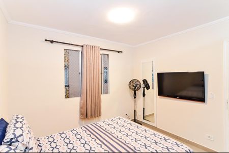 Quarto de apartamento à venda com 1 quarto, 48m² em Jardim Cocaia, Guarulhos