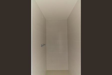 Apartamento à venda com 67m², 2 quartos e 1 vagaBanheiro da Suíte