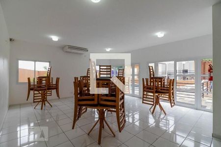 Apartamento para alugar com 53m², 2 quartos e 1 vagaÁrea comum - Salão de festas
