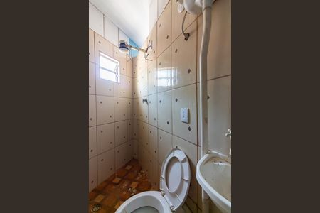 Casa para alugar com 70m², 2 quartos e 1 vaga Casa para alugar com 70m², 2 quartos e 1 vagaBanheiro