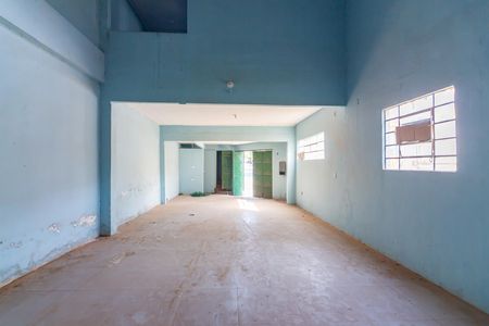 Casa para alugar com 70m², 2 quartos e 1 vaga Casa para alugar com 70m², 2 quartos e 1 vagaComodo