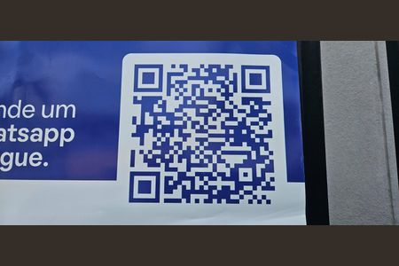 Apartamento para alugar com 32m², 2 quartos e sem vagaPlaca instalada na fachada de trás do condomínio - Código da placa: GTPE-132