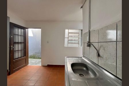 Casa para alugar com 50m², 1 quarto e 1 vagaCozinha