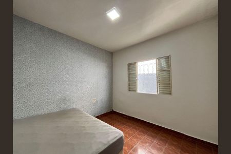 Casa para alugar com 50m², 1 quarto e 1 vagaQuarto