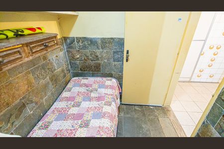 Casa à venda com 360m², 5 quartos e 3 vagasDCE 2