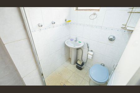 Casa à venda com 360m², 5 quartos e 3 vagasBanheiro de serviço