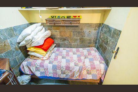 Casa à venda com 360m², 5 quartos e 3 vagasDCE 2