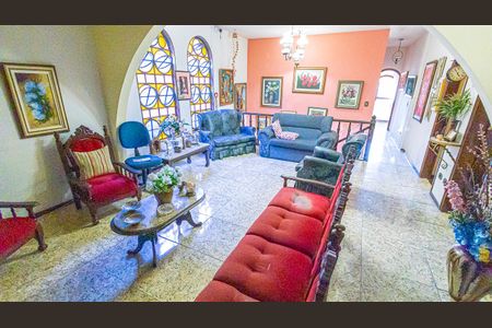 Casa à venda com 360m², 5 quartos e 3 vagasSala 2 andar