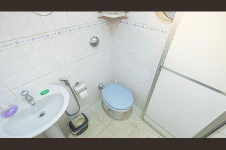 Casa à venda com 360m², 5 quartos e 3 vagasBanheiro de serviço