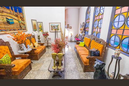 Casa à venda com 360m², 5 quartos e 3 vagasSala