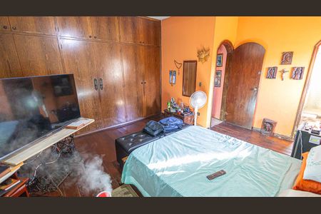 Casa à venda com 360m², 5 quartos e 3 vagasQuarto 1/ suite