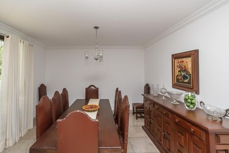 Casa de Condomínio à venda com 6 quartos, 300m² em Aconchego da Serra, Itabirito