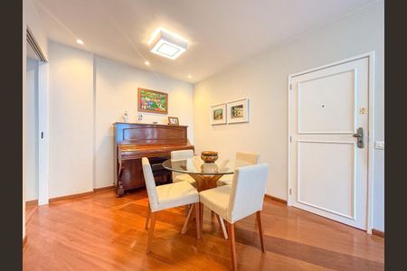 Apartamento à venda com 3 quartos, 112m² em Copacabana, Rio de Janeiro