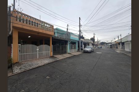 Casa de condomínio à venda com 135m², 3 quartos e 1 vaga Casa de condomínio à venda com 135m², 3 quartos e 1 vagaVista da Rua