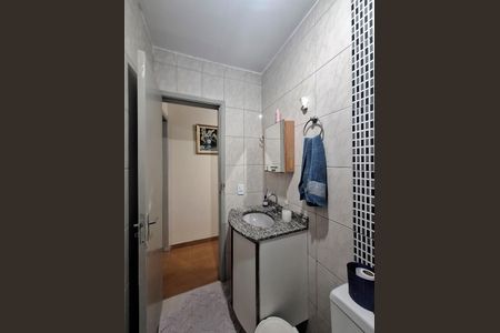 Casa de condomínio à venda com 135m², 3 quartos e 1 vaga Casa de condomínio à venda com 135m², 3 quartos e 1 vagaBanheiro 2