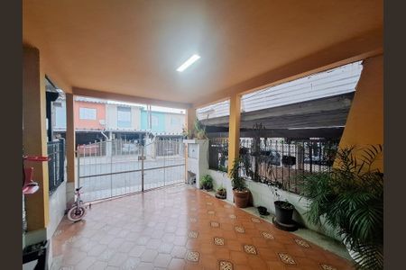 Casa de condomínio à venda com 135m², 3 quartos e 1 vaga Casa de condomínio à venda com 135m², 3 quartos e 1 vagaGaragem